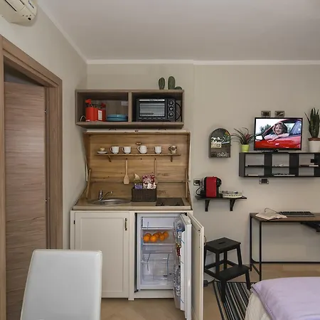 Apartment B&office *